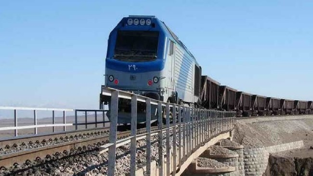 تکمیل تملک اراضی مسیر راه‌آهن رشت – آستارا تا پایان سال جاری